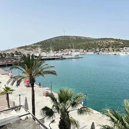Ertan Hotel Çeşme