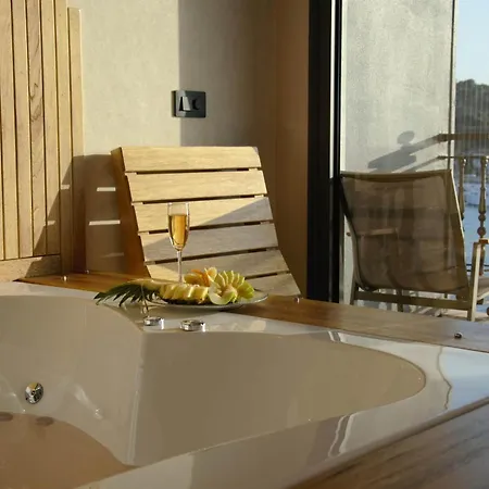 酒店 Ertan Çeşme