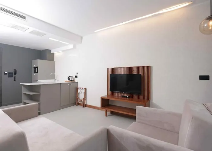 Ertan Hotel Çeşme